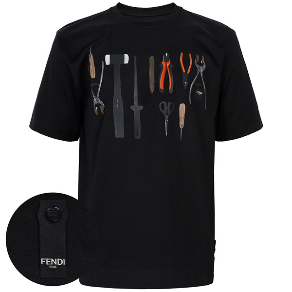 Tシャツ・カットソー FENDI Black Graphic T-Shirt FY0936 AR6Y F0QA1