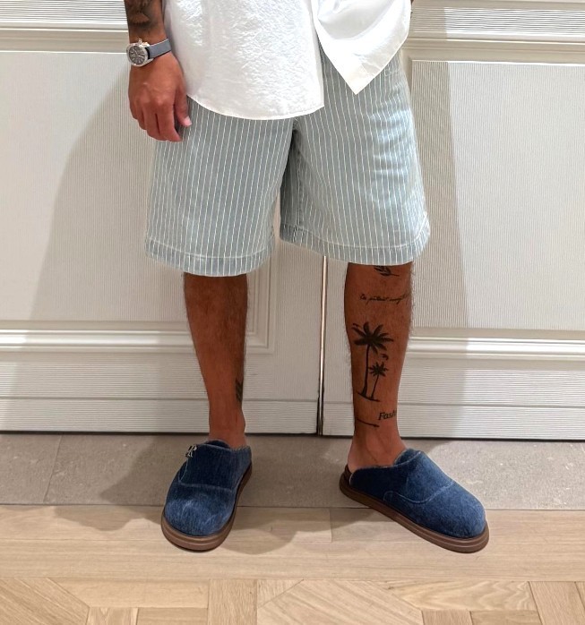 《Dior×Lewis Hamilton DiorAqua ミュール》ブルー デニム 直営