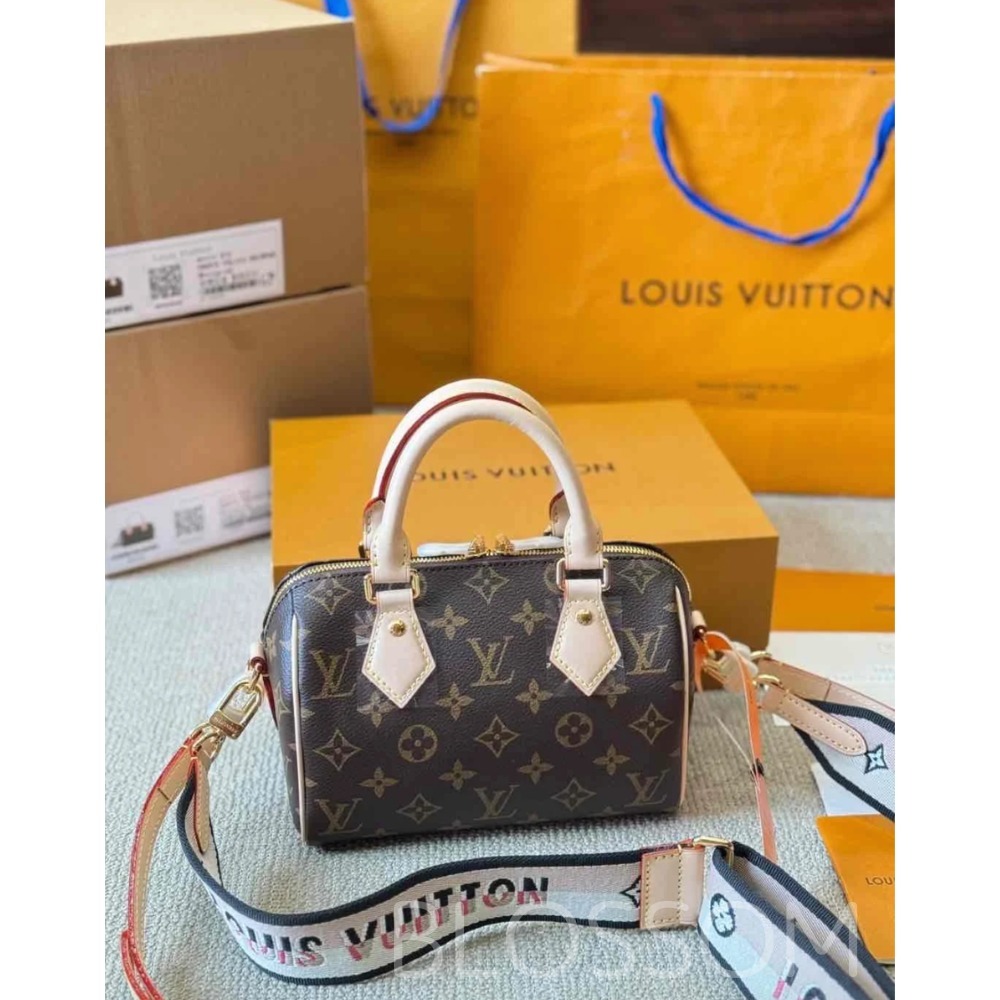 《Louis Vuitton》一点投入で◎『スピーディ バンドリエール20』