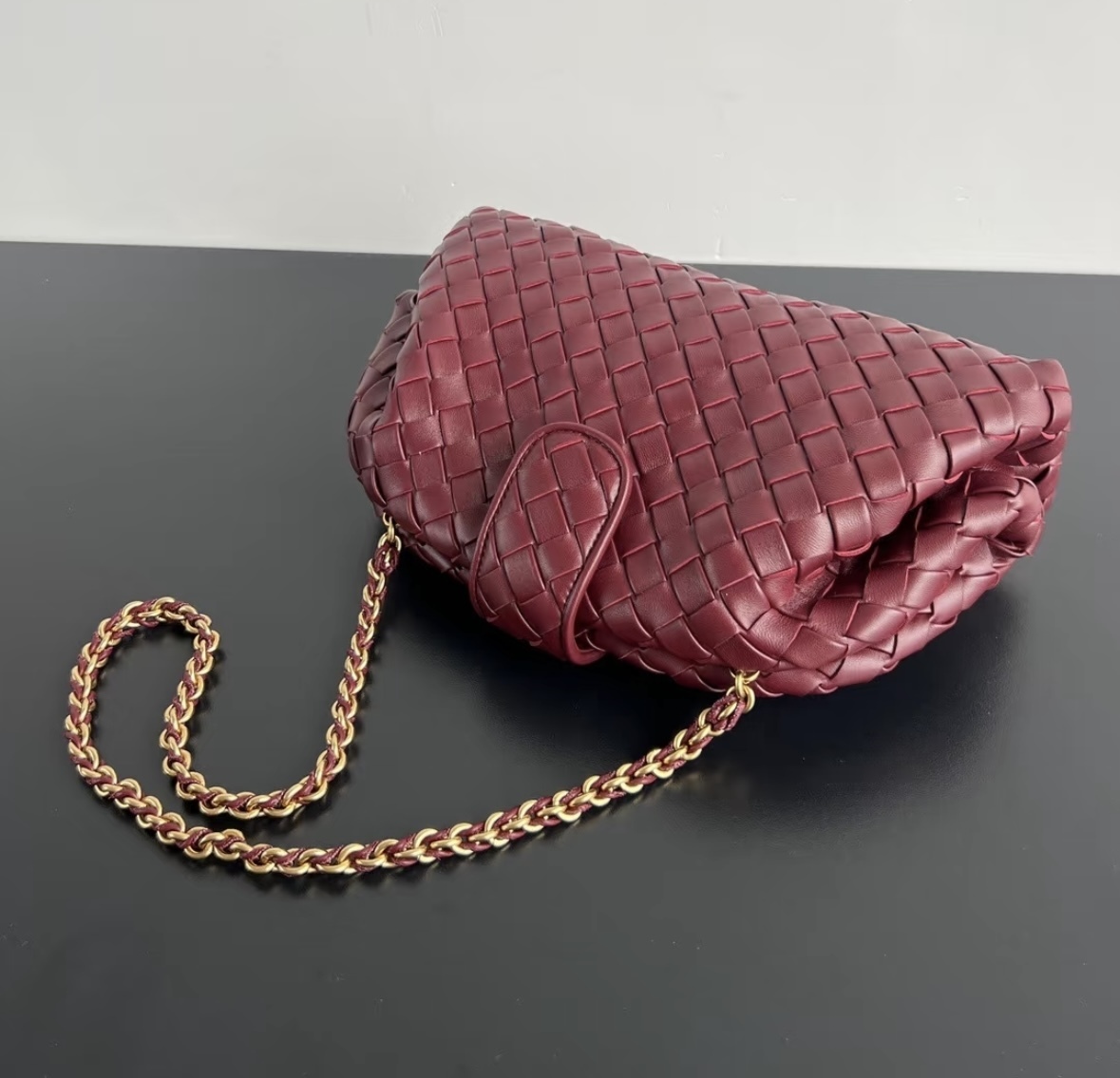 《海外セレブ！》BOTTEGA VENETA ローレン 1980