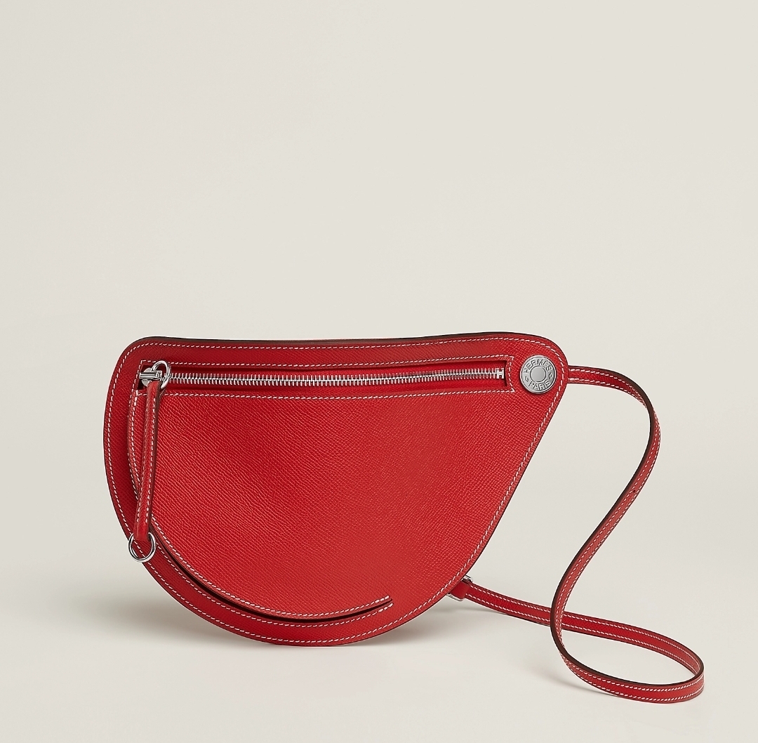 【HERMES】レアカラー★Rouge Radieux Petite Course stitch bag