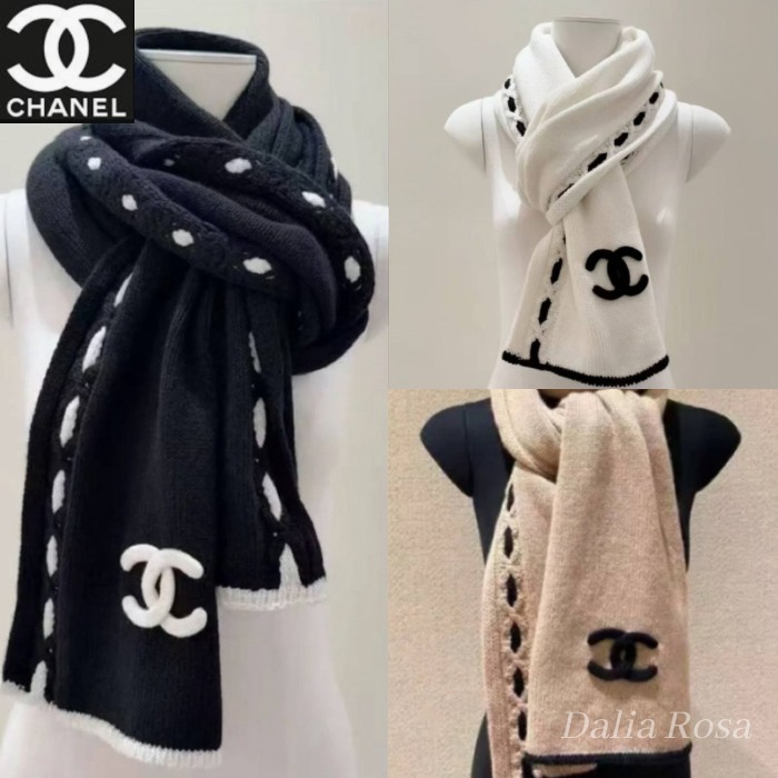 ぬくもりも気品も独り占め♡【CHANEL】マフラー