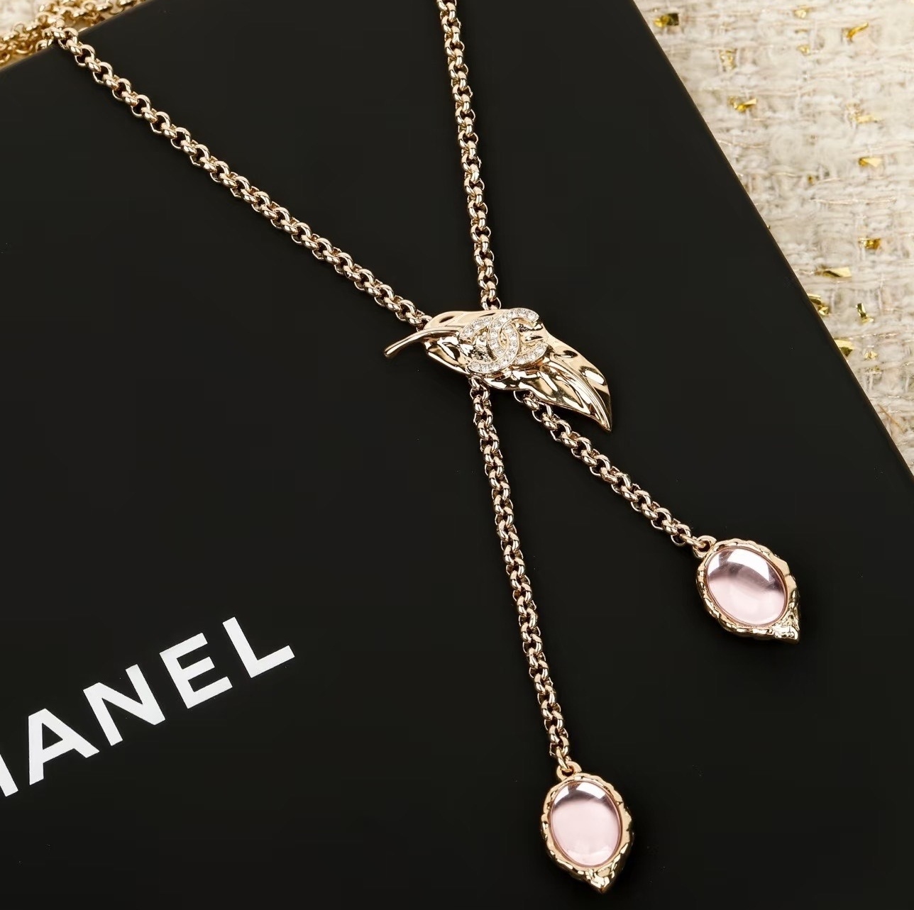 《輝きの軌跡》CHANEL ネックレス