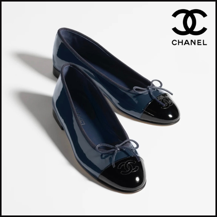 ★上品カラーでお洒落【 CHANEL 】バレリーナ