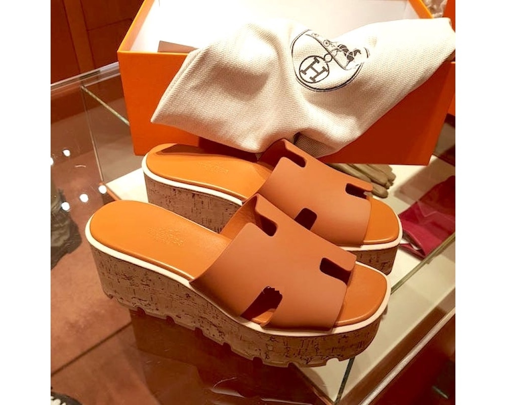 即発【大人気♪】★HERMES★ サンダル《エズ》 30