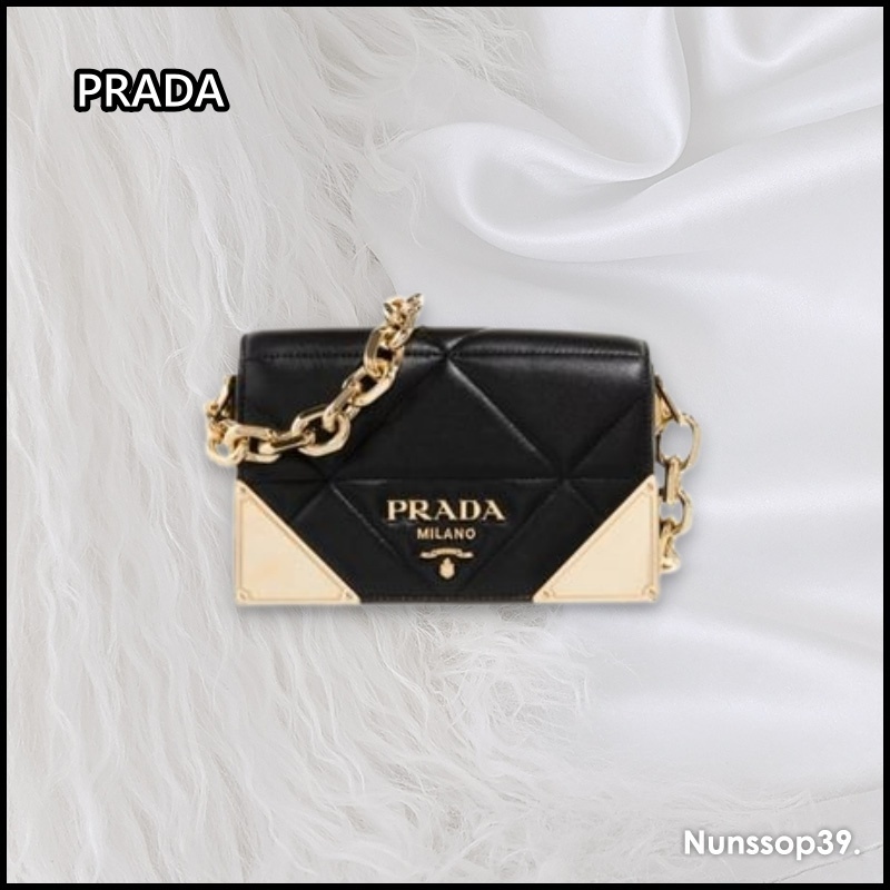 《PRADA》 メタルロゴ チェーン ショルダーバッグ