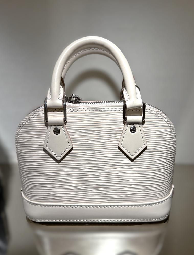 【Louis Vuitton】 Nano Alma /追跡付