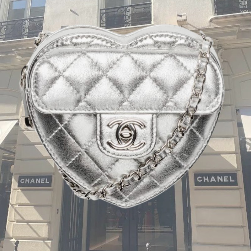 ★完売必須 SNSで話題★【CHANEL】プレ秋冬 ハートバッグ