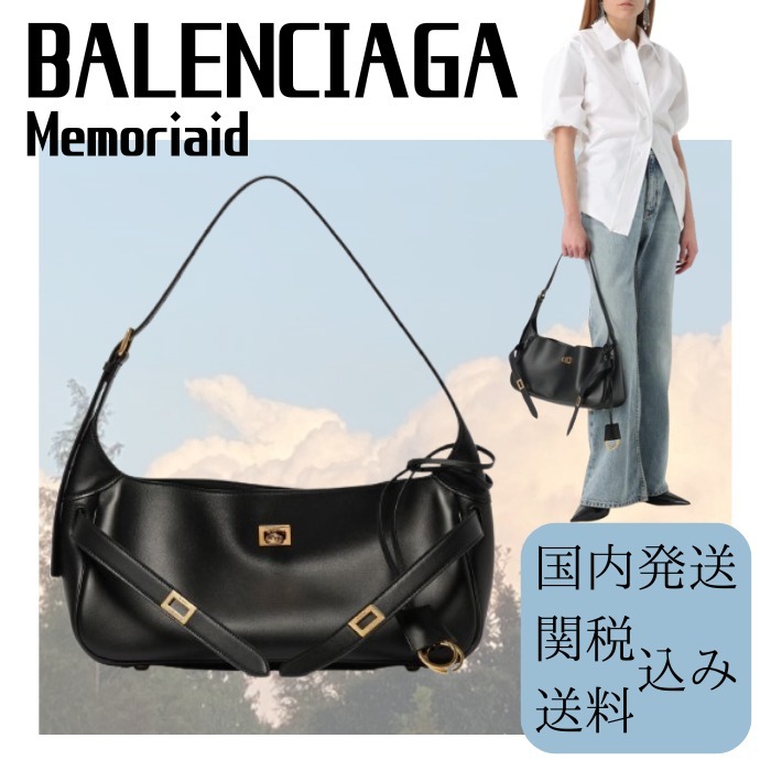 【合わせやすい♪】BALENCIAGA Woman Shoulder bag Black