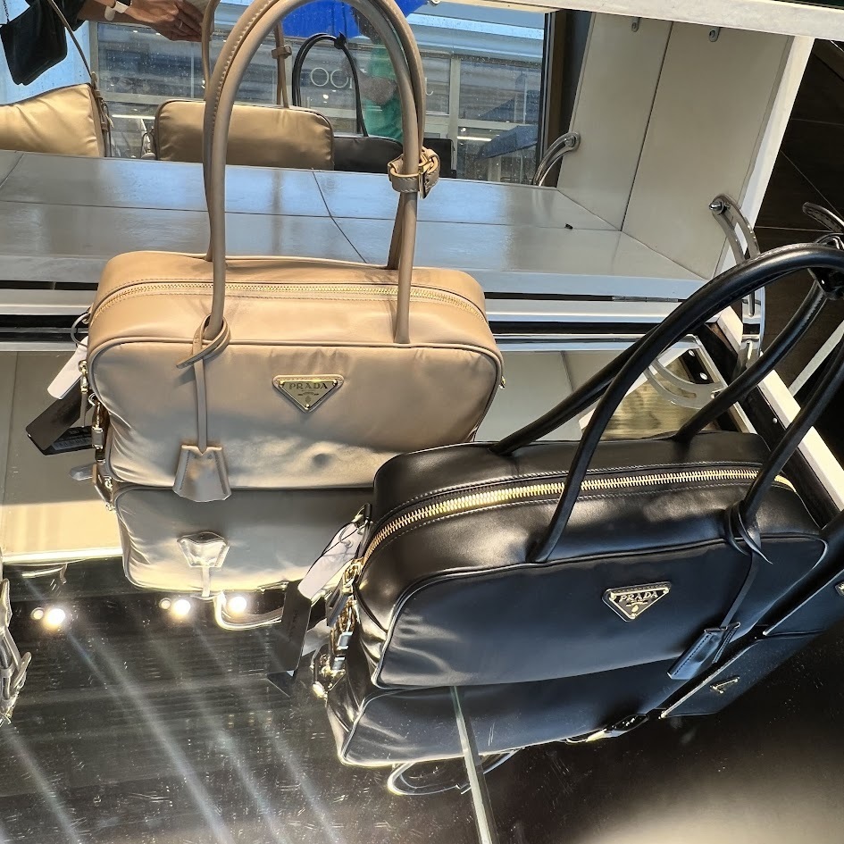 ♪直営アウトレット♪PRADA Re-Nylon+レザー 1BB132 2C8Q 各色