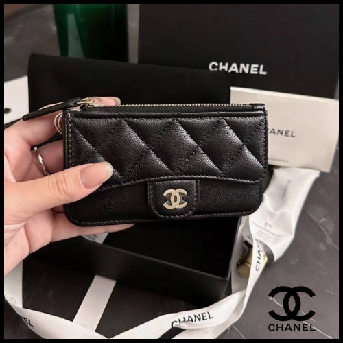 手元在庫あり！CHANEL フラグメントケース カードケース AP2570