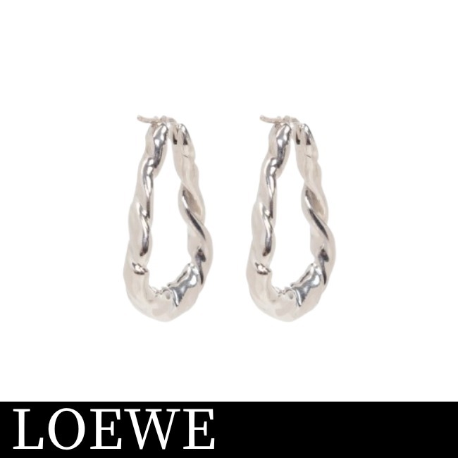 【LOEWE】刻印ロゴディテールフープイヤリング