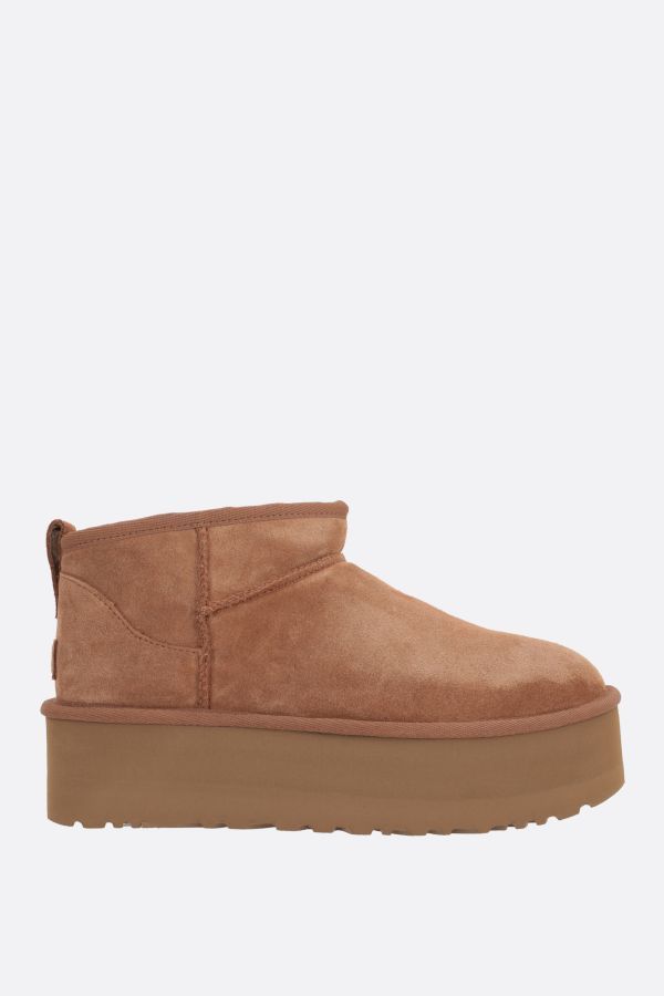 シューズ・サンダルその他 UGG CLASSIC ULTRA MINI FLATFORM ANKLE BOOTS IN SUEDE
