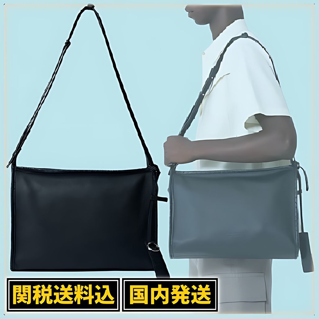 BOTTEGA VENETA *ボッテガ* コリエーレ メッセンジャー バッグ