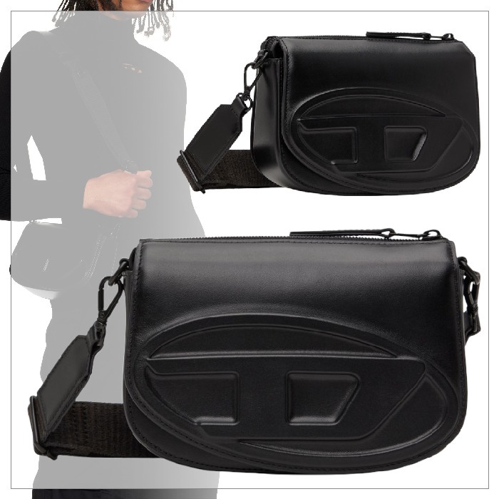 関税負担なし◆DIESEL◆1DR CAMERA BAG ショルダーバッグ ロゴ