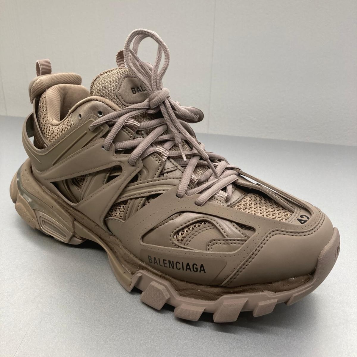 直営店☆BALENCIAGA☆ TRACK ロゴ レースアップ スニーカー