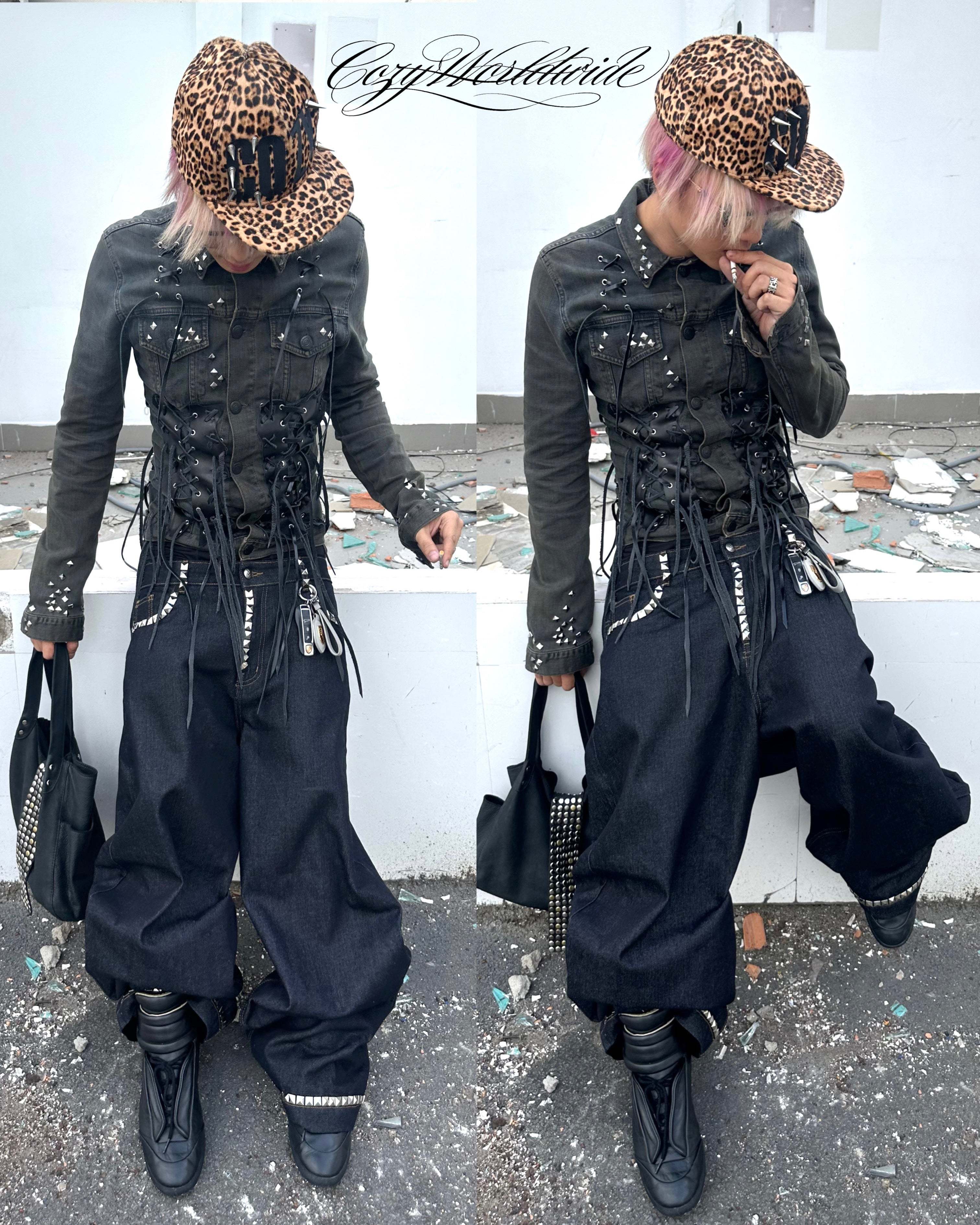 デニム・ジーパン \"25STUDDED\" JAPANESE RAW DENIM