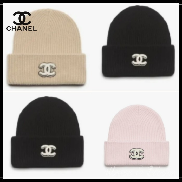 ホワイトのロゴがかわいい♪【CHANEL】ニット帽