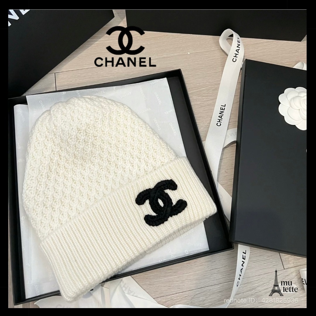 コーディネートの主役に最適♪【CHANEL】ニット帽