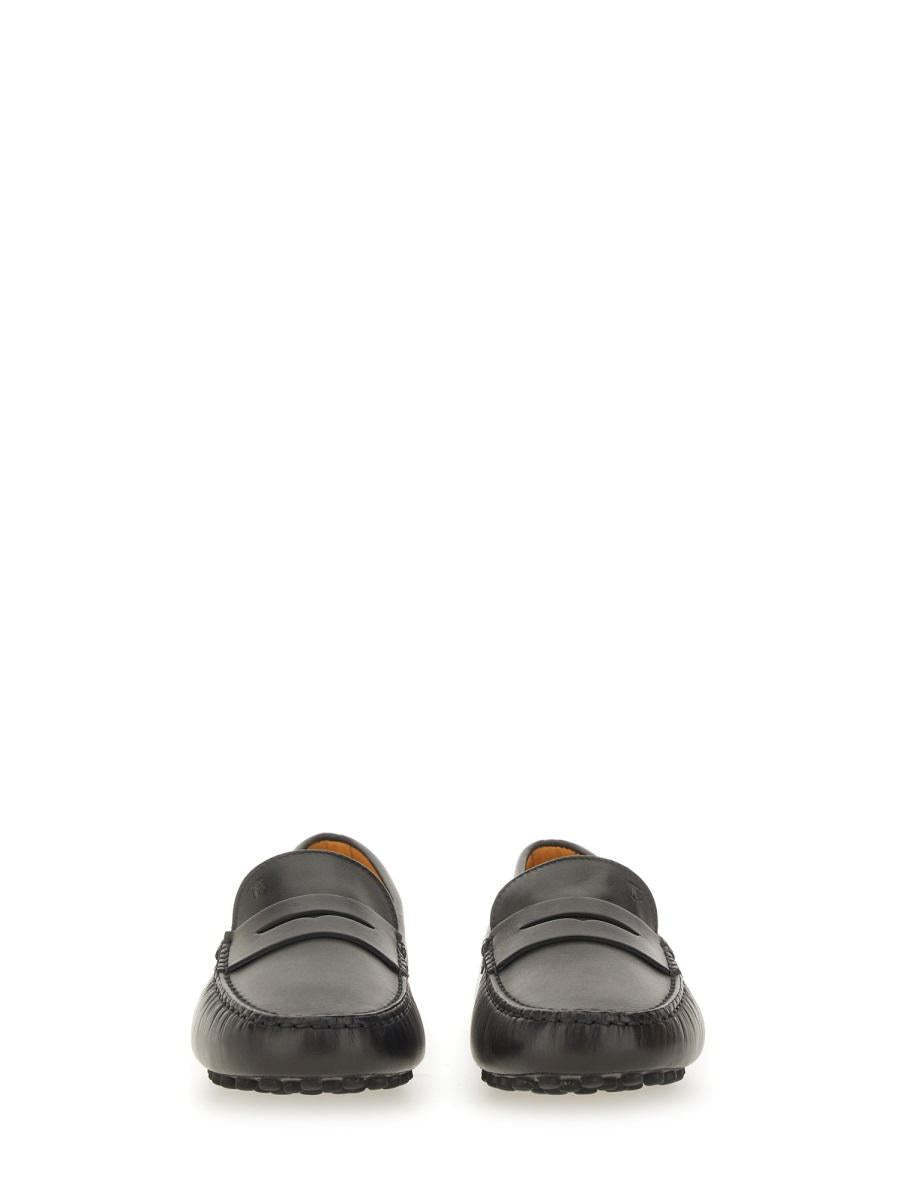 【関税＆送料込み】Tod'S Leather \"Gommino\" Loafer