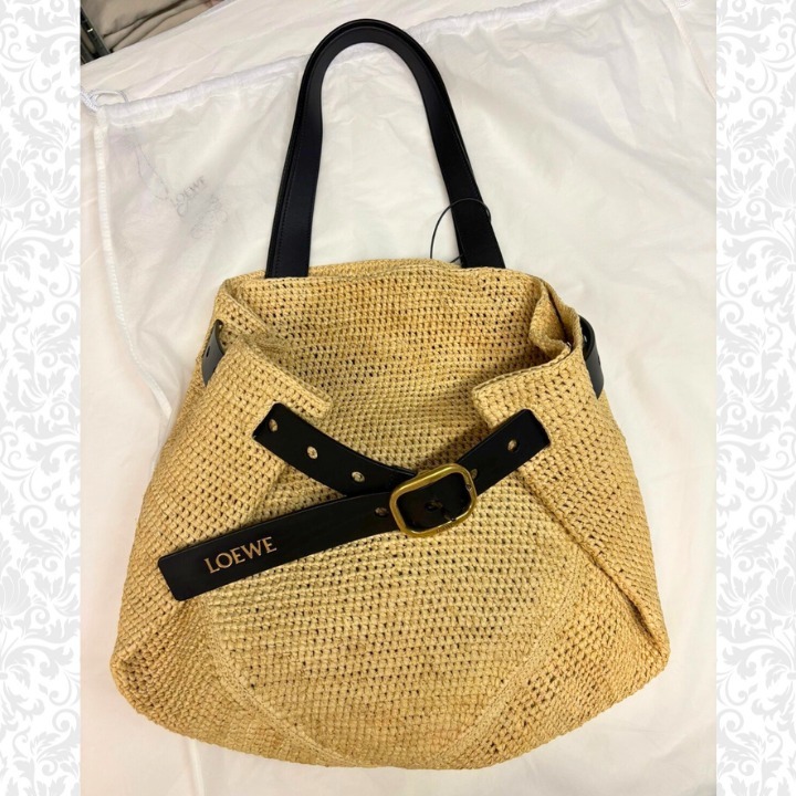 【正規店買付】LOEWE パンチホール ショッパー ミディアム