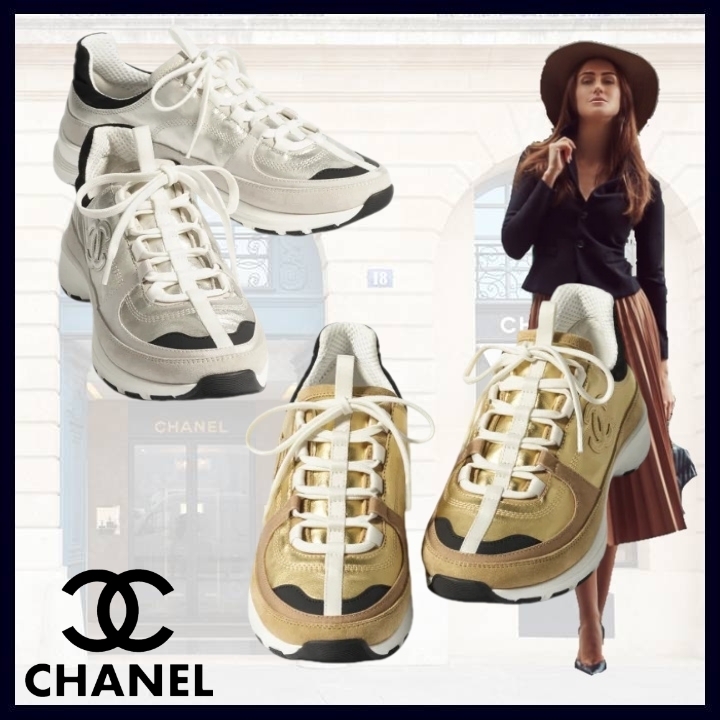 カジュアルな履き心地が最高♪【CHANEL】 CCロゴ スニーカー