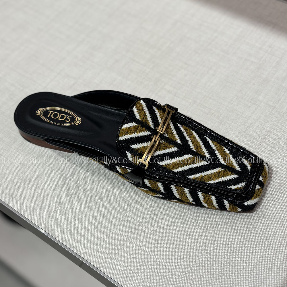 Tods（トッズ）☆フラットサンダル