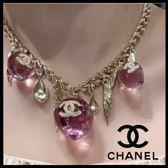 【輝くピンクのクリスタル☆】CHANEL ネックレス CCロゴ