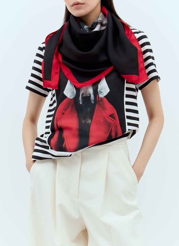 MAXMARA クラフィックフリントスクエアスカフ 2424546151600 001
