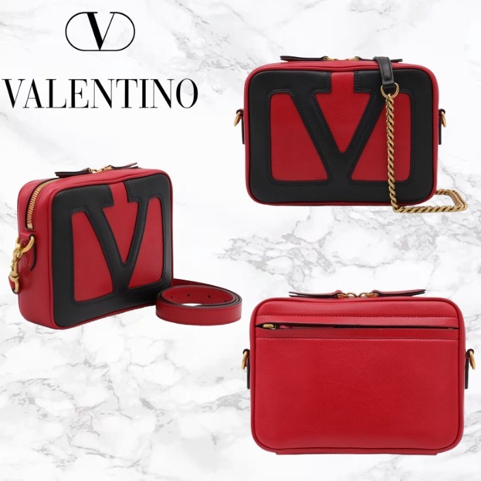 ショルダーバッグ・ポシェット 25AW VALENTINO Crossbody bags Red Black