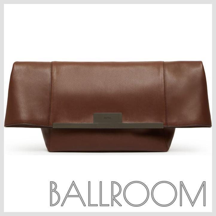 クラッチバッグ MAX MARA LARGE CLUTCH IN NATURAL LEATHER