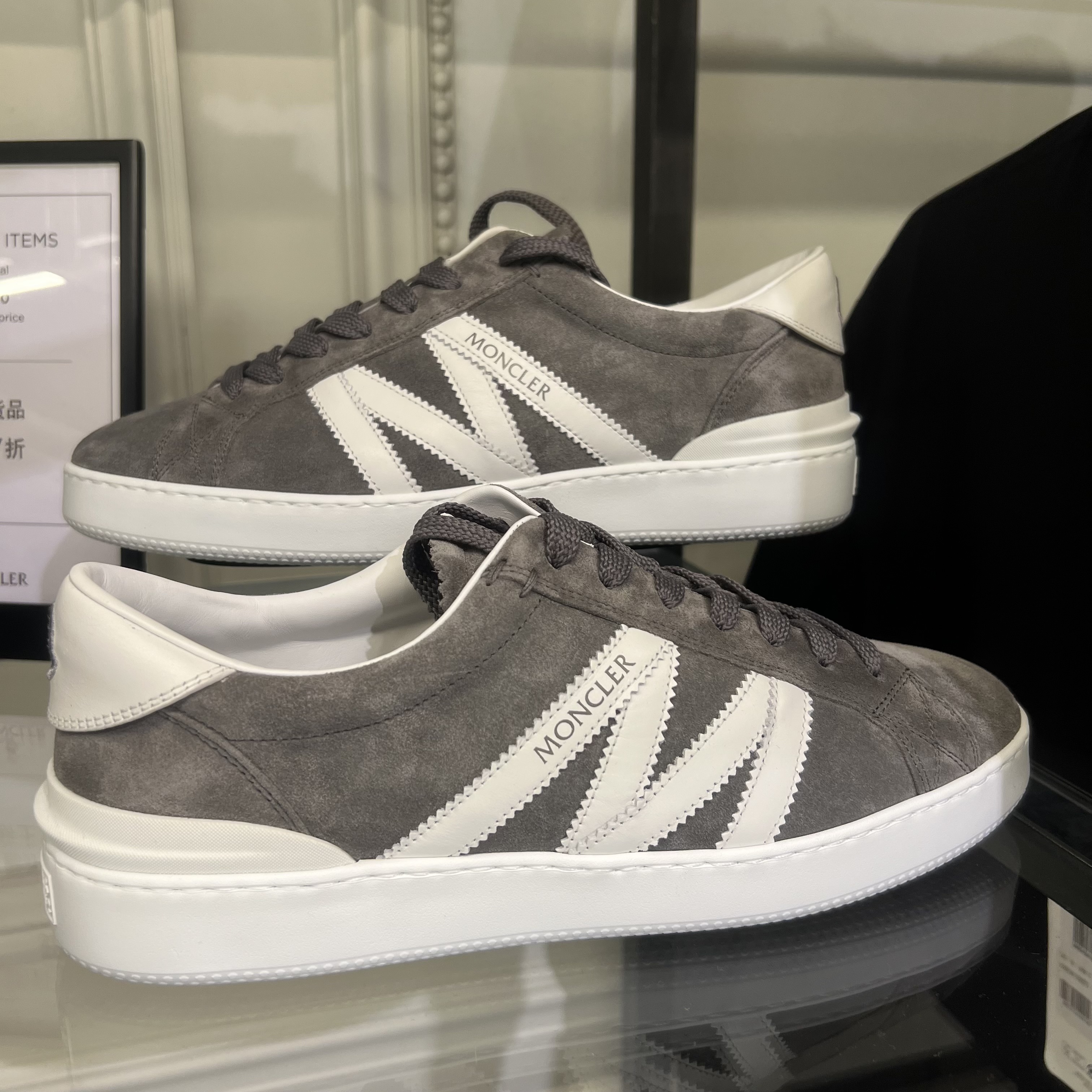 【MONCLER】最終セール！Monaco M Low Top スニーカー