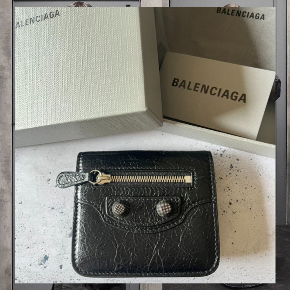 すぐ届く バレンシアガ LE CAGOLE 小銭入 二つ折り財布 ブラック