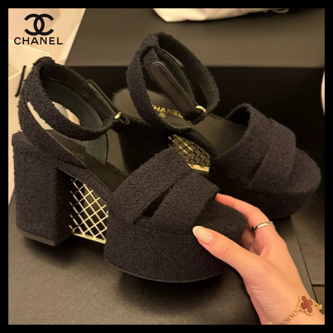 《目を惹く♪おしゃれ》 CHANEL サンダル