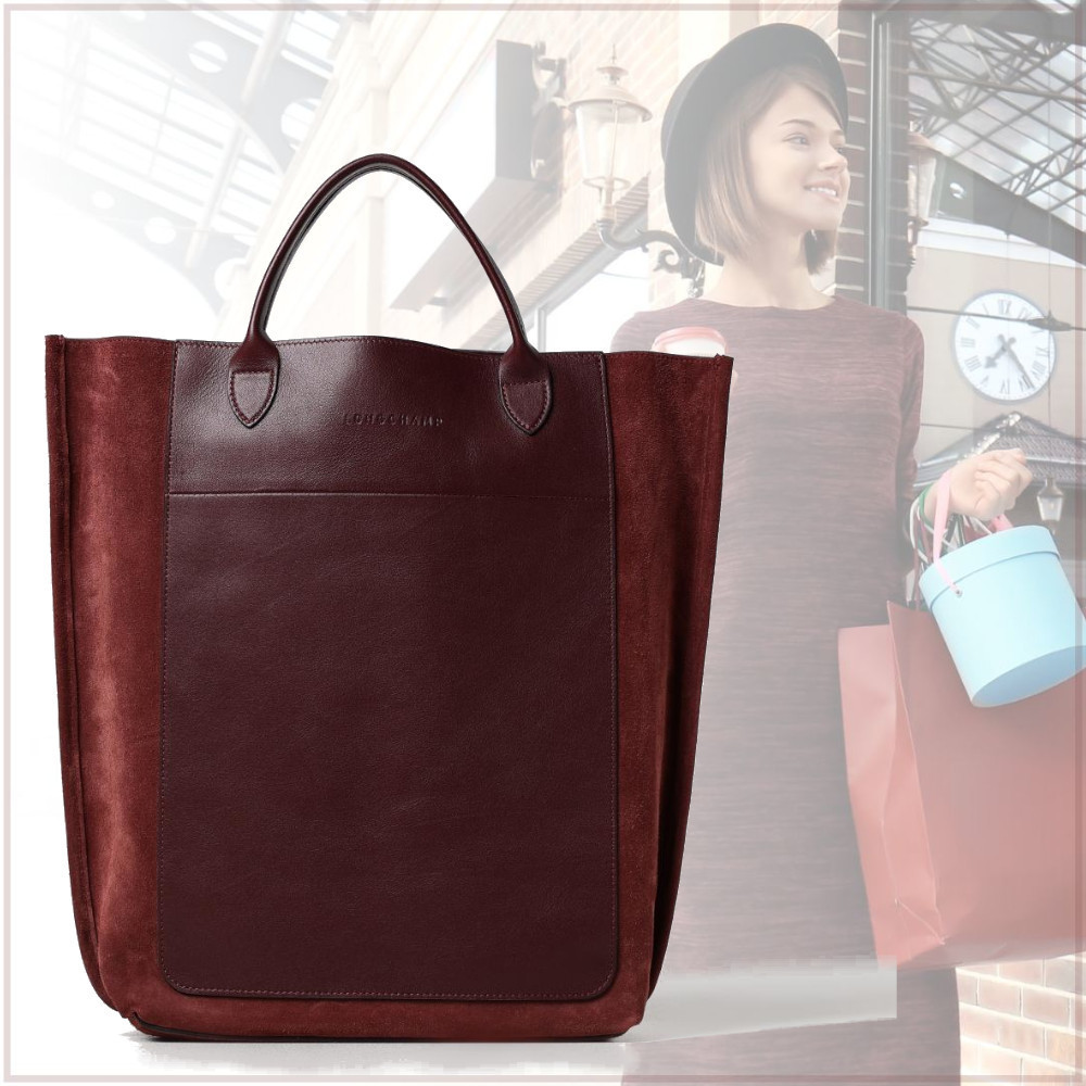軽くて上品【LONGCHAMP】カーフスキン M ショッピングバッグ