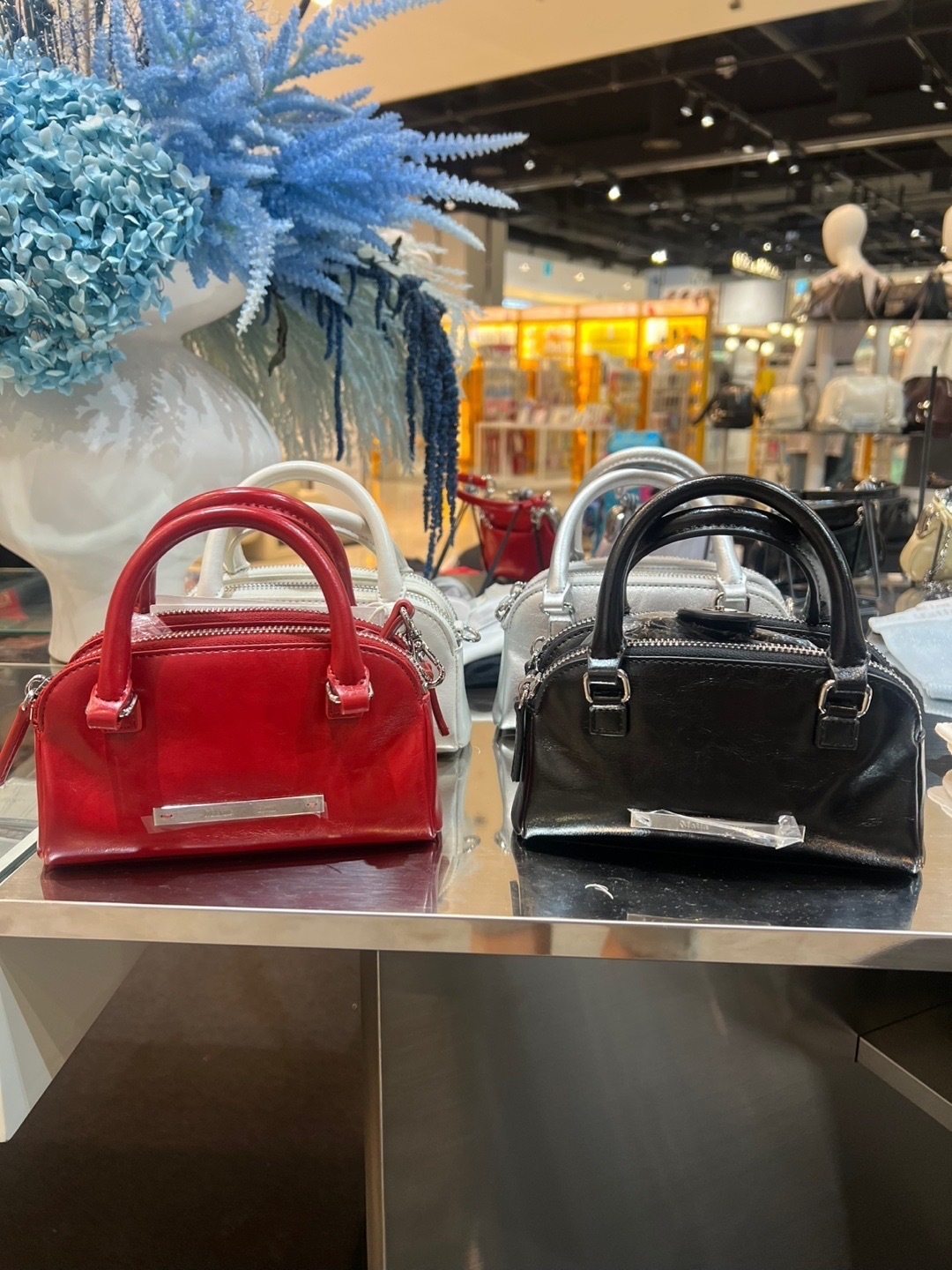 【MATIN KIM】 DOUBLE ZIPPER MINI CROSS BAG