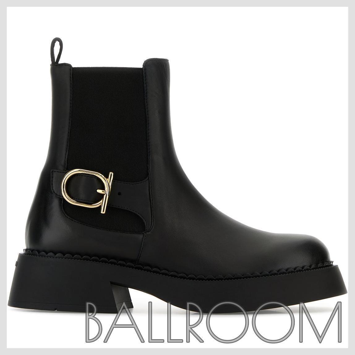 ショートブーツ・ブーティ SALVATORE FERRAGAMO BLACK LEATHER TIA ANKLE BOOTS