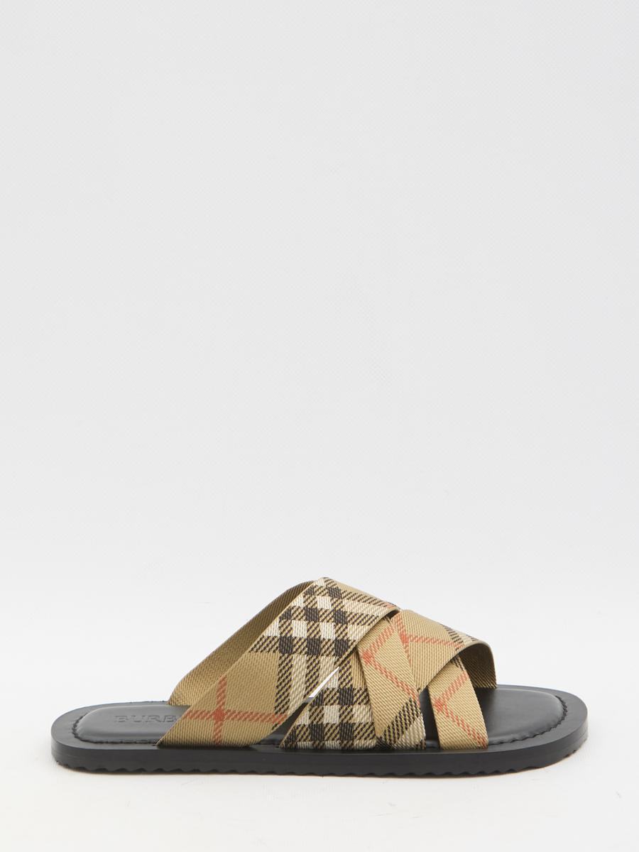 【関税＆送料込み】Burberry Pavilion Check Sandals