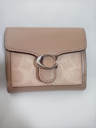 Coach 選べるカラーで大人気♪ Tabby スモールウォレット 口コミ・レビュー｜Coach 選べるカラーで大人気♪ Tabby