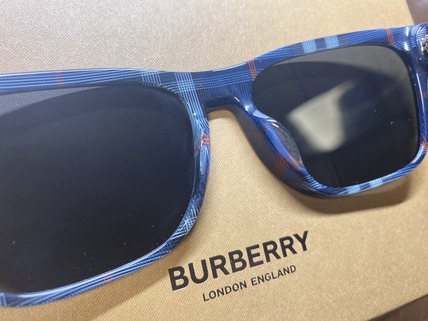 Burberryxアイウェア(メンズ)の口コミ・レビュー|サイズ感や使用感を