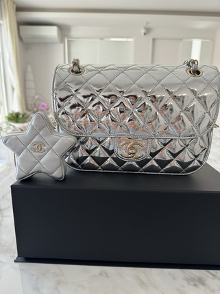 【CHANEL】希少☆フラップ メガネケース 斜め掛けマトラッセ 口コミ・レビュー｜【CHANEL】希少☆フラップ メガネケース 斜め