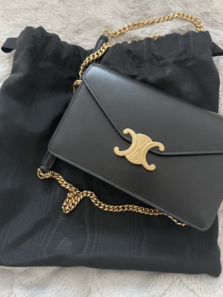 CELINE 【入手困難】チェーン クラッチ☆CUIR TRIOMPHE 全色 CELINE 【入手困難】チェーン クラッチ☆CUIR TRIOMPHE 全色