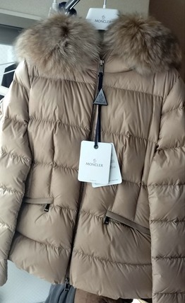 MONCLER BOEDの口コミ・レビュー｜サイズ感や使用感をチェック