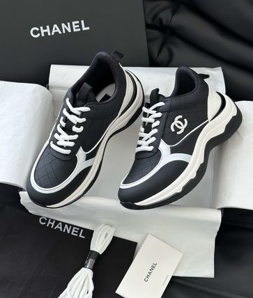 お揃いでも可愛い♪【CHANEL】スニーカー お揃いでも可愛い♪【CHANEL】スニーカー (CHANEL/スニーカー