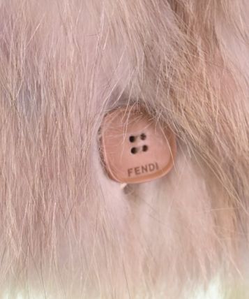 FENDI フェンディ ブルゾン(その他) ベージュ系 4103823A0035 FENDI フェンディ ブルゾン(その他) ベージュ系 4103823A0035