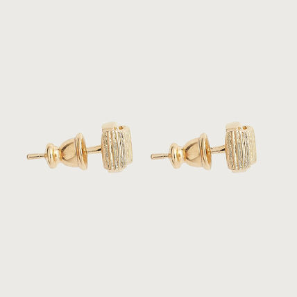 【FERRAGAMO】リボンモチーフピアス FERRAGAMO**フェラガモ リボンモチーフピアス Giftにも