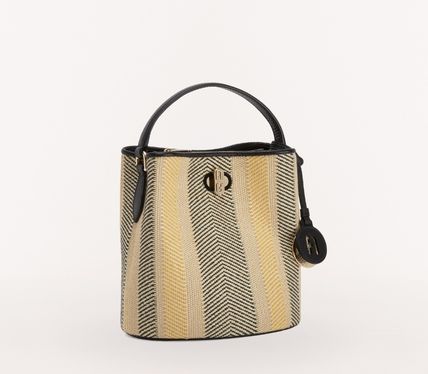 ★ FURLA ★ DANAE S Bucket bag【完売前に!】 ☆ FURLA ☆ DANAE Mini Bucket bag【完売前に!】 (FURLA