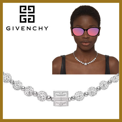 スタイルに自信と輝きを添える【GIVENCHY】4G ネックレス*存在感 上品で華やかな印象を演出【GIVENCHY】4G クリスタル ネックレス