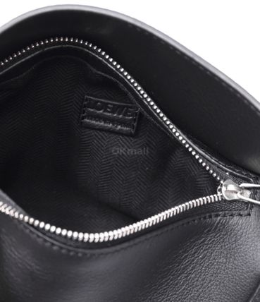 LOEWE ショルダーバッグ LOEWE｜ (Mini Puzzle bumbag in classic calfskin (B510EB1(10)