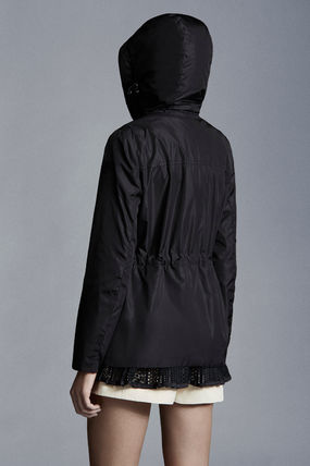 MONCLER 2024春夏新作レディース フード付きジャケット LEANDRO Moncler Leandro Short Parka | Nordstrom
